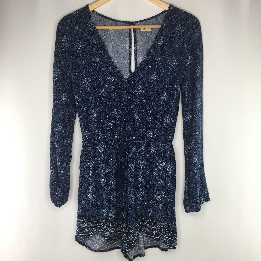 Hollister navy blue long sleeve v-neck romper